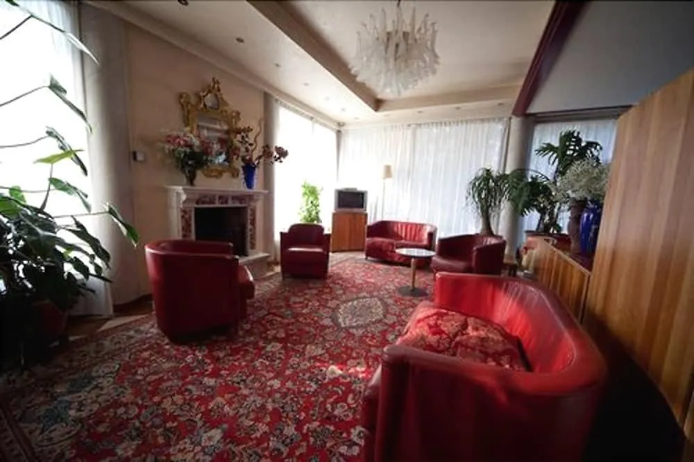 Hotel Al Sole - Preganziol San Trovaso 3*,  Italy